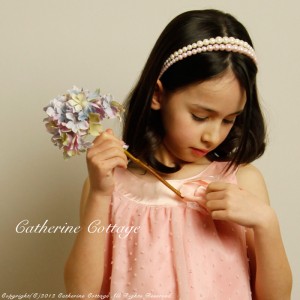結婚式に最適な女の子のヘアアクセサリーの選び方 子供ドレス 子供ワンピース 子供フォーマル靴のキャサリンコテージ総合サイト
